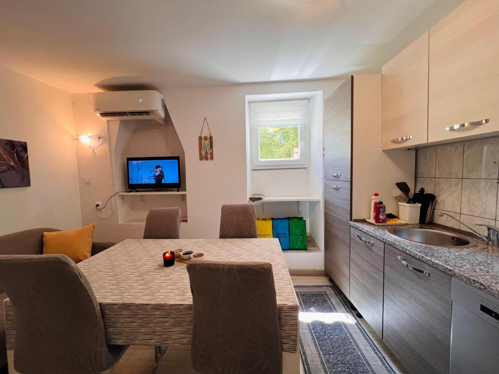 Apartman Gabriela מאלי לוסיניי מראה חיצוני תמונה