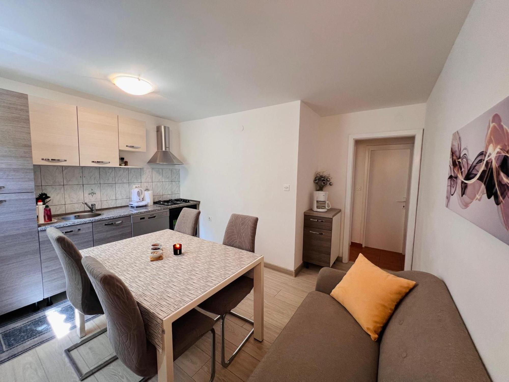 Apartman Gabriela מאלי לוסיניי מראה חיצוני תמונה